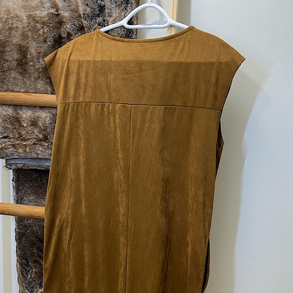 Beige/tan suede dress - Picture 2 of 5